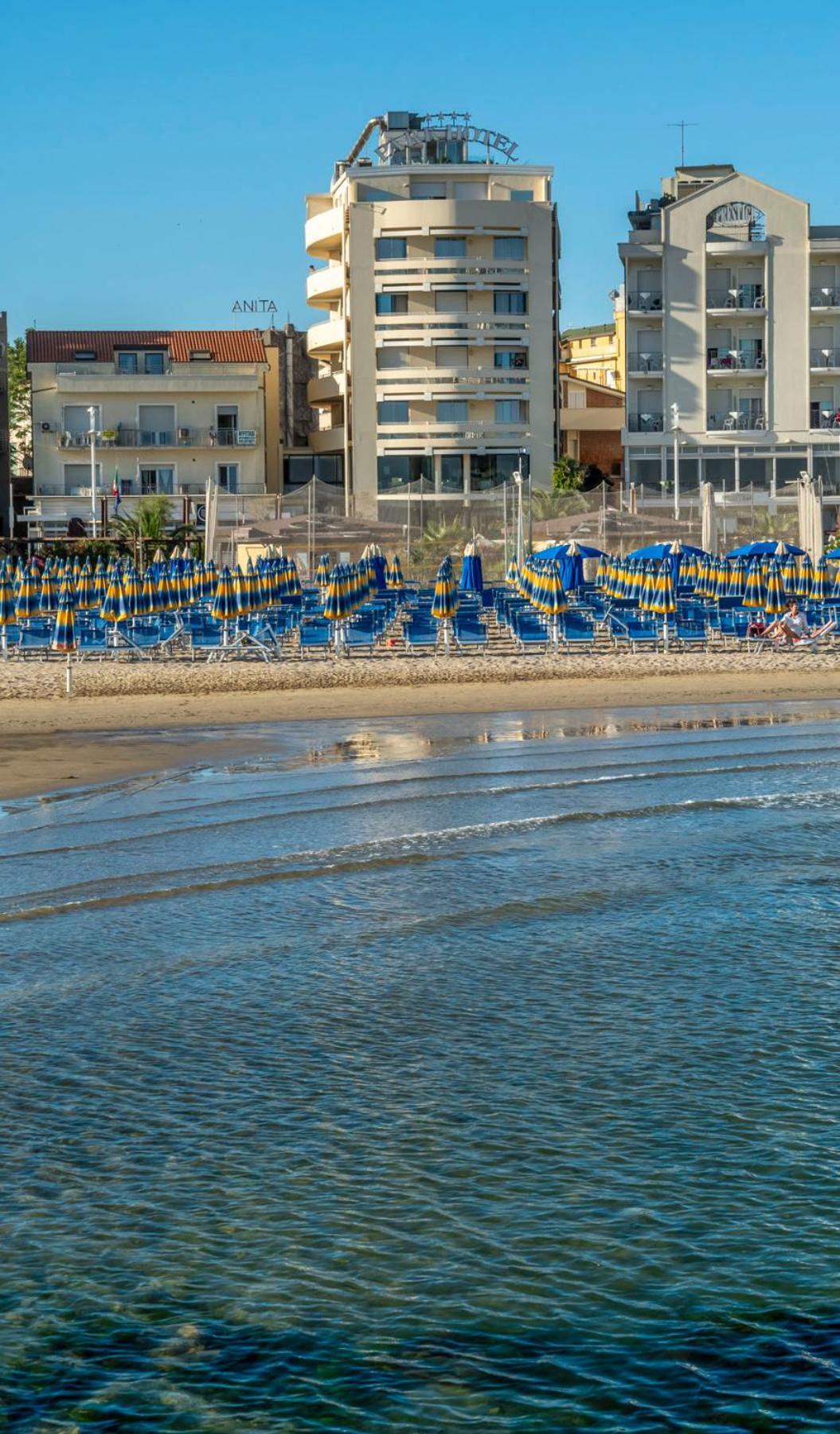 Park Hotel Cattolica Dış mekan fotoğraf